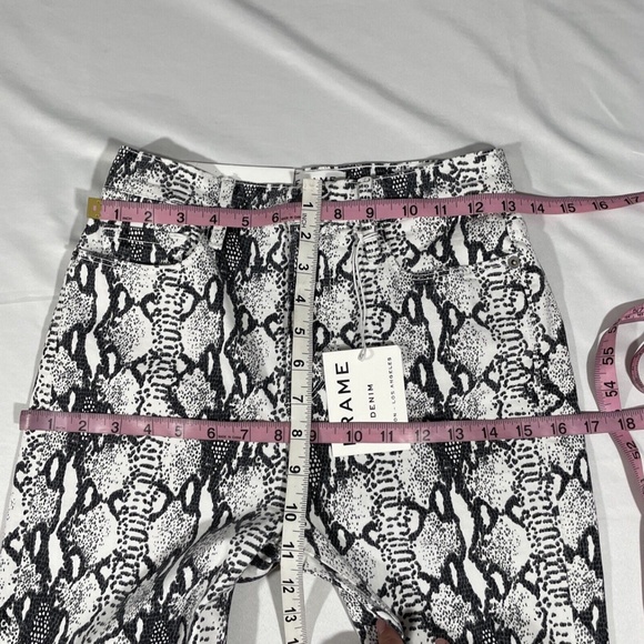 NWT FRAME [ 25 ] Ali Ultra High‎ Rise Python Cigarette Skinny Jeans - Picture 6 of 13